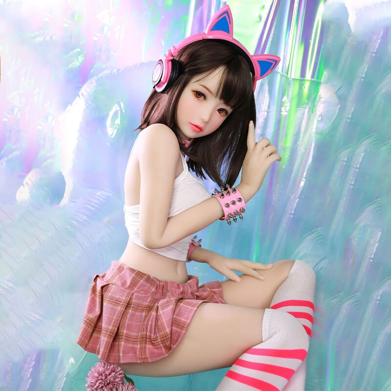 Niko_-_Fantasy_Japanese_Girl_Sex_Doll2